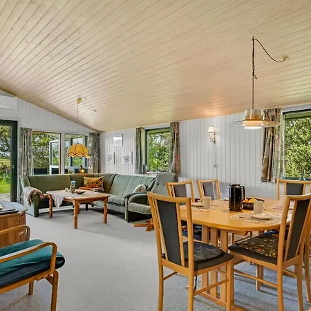Holiday Baldo - 800m From The Sea By Interhome